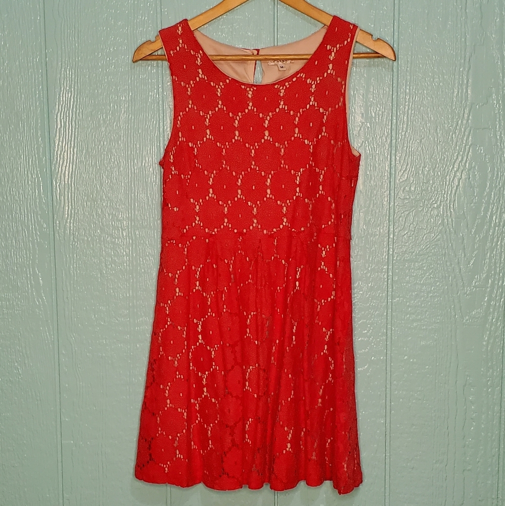 MAGIC red & beige lace flower sleeveless flowy